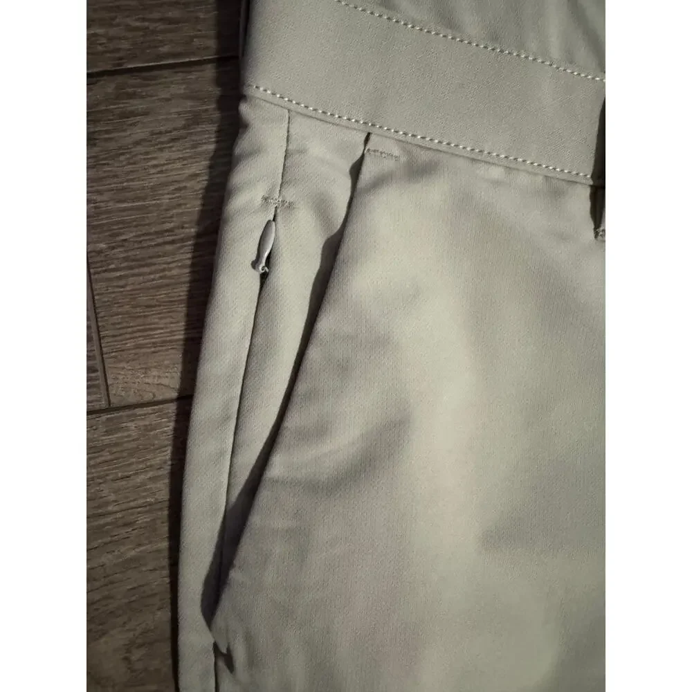 Banana Republic Men's Light Beige Chino Pants